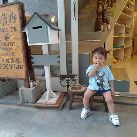 Renaissance Inn-Kenting Street Heng-ch'un Εξωτερικό φωτογραφία